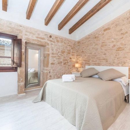 Casa Sa Pedra, En El Centro Historico De Alcudia Villa Exterior photo