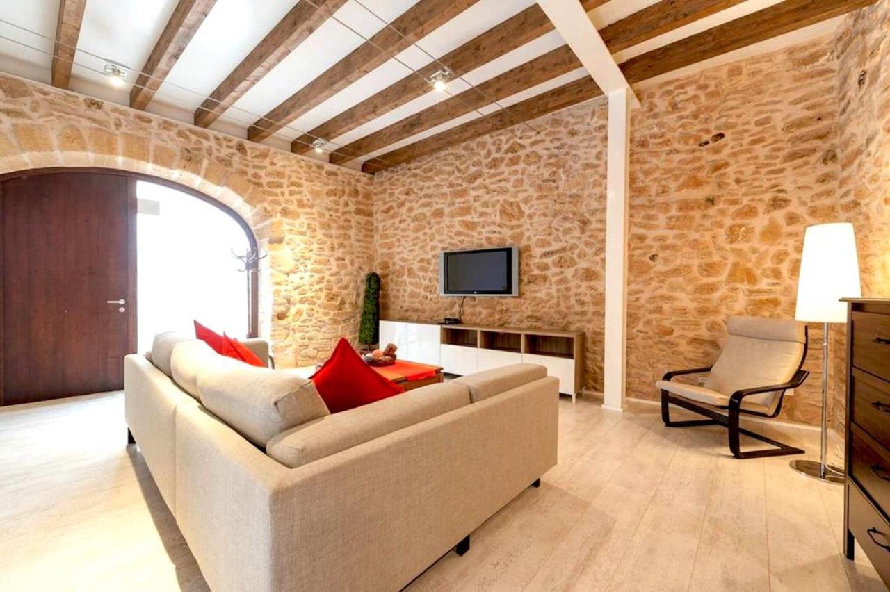 Casa Sa Pedra, En El Centro Historico De Alcudia Villa Exterior photo
